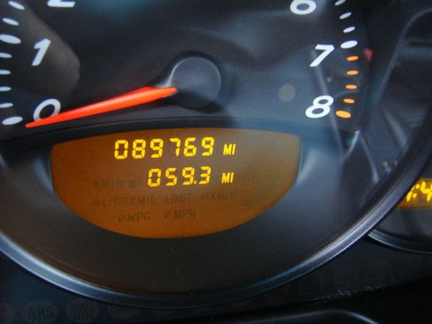 Used 2001 Porsche Boxster RWD image 19
