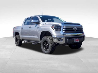 Used 2019 Toyota Tundra Limited w/ Limited Premium Package
