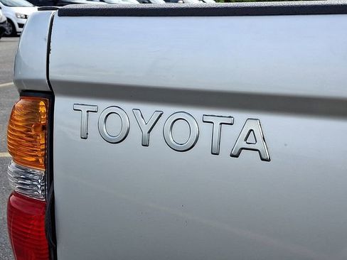 Used 2004 Toyota Tacoma 2WD Xtracab image 30
