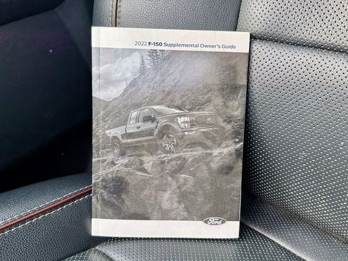 Used 2022 Ford F150 Lariat w/ Max Trailer Tow Package image 27