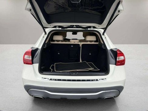 Used 2018 Mercedes-Benz GLA 250 4MATIC image 31