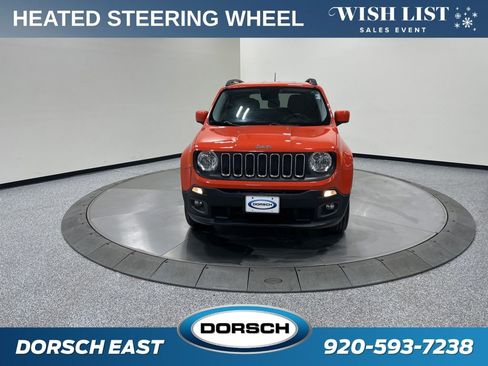 Used 2016 Jeep Renegade Latitude w/ Popular Equipment Group image 3