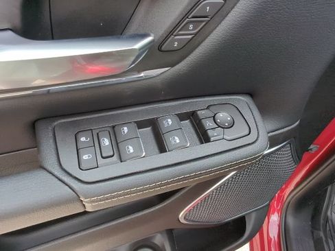 New 2026 RAM 1500 Laramie w/ Sport Appearance Package AWD/4WD image 28