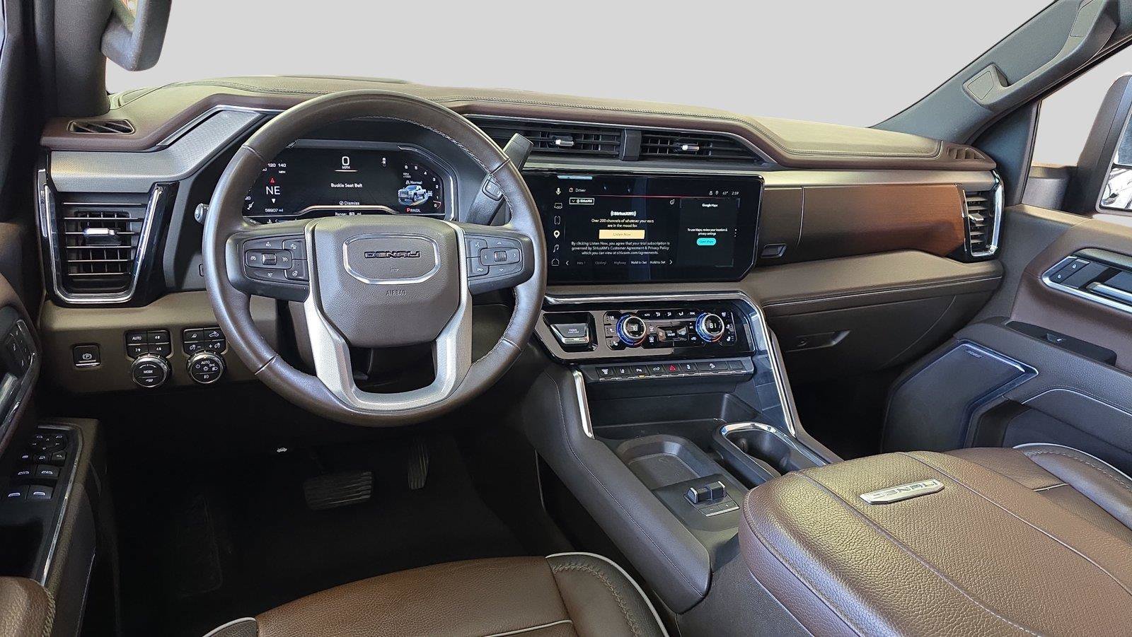 Used 2024 GMC Sierra 2500 Denali AWD/4WD image 21