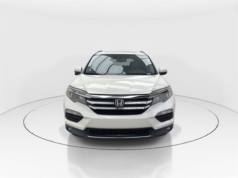 Used 2016 Honda Pilot Touring image 3