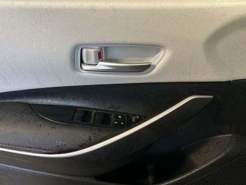 Certified 2025 Toyota Corolla SE image 14