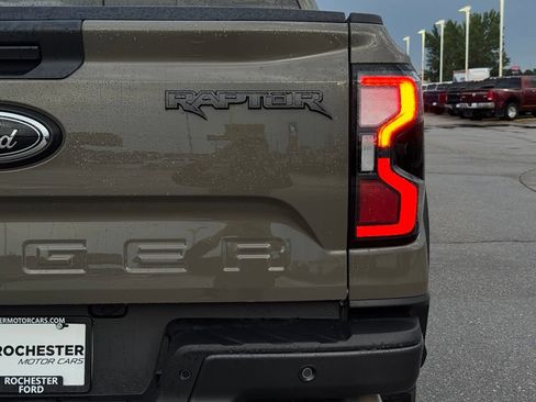 Used 2025 Ford Ranger Raptor AWD/4WD image 56