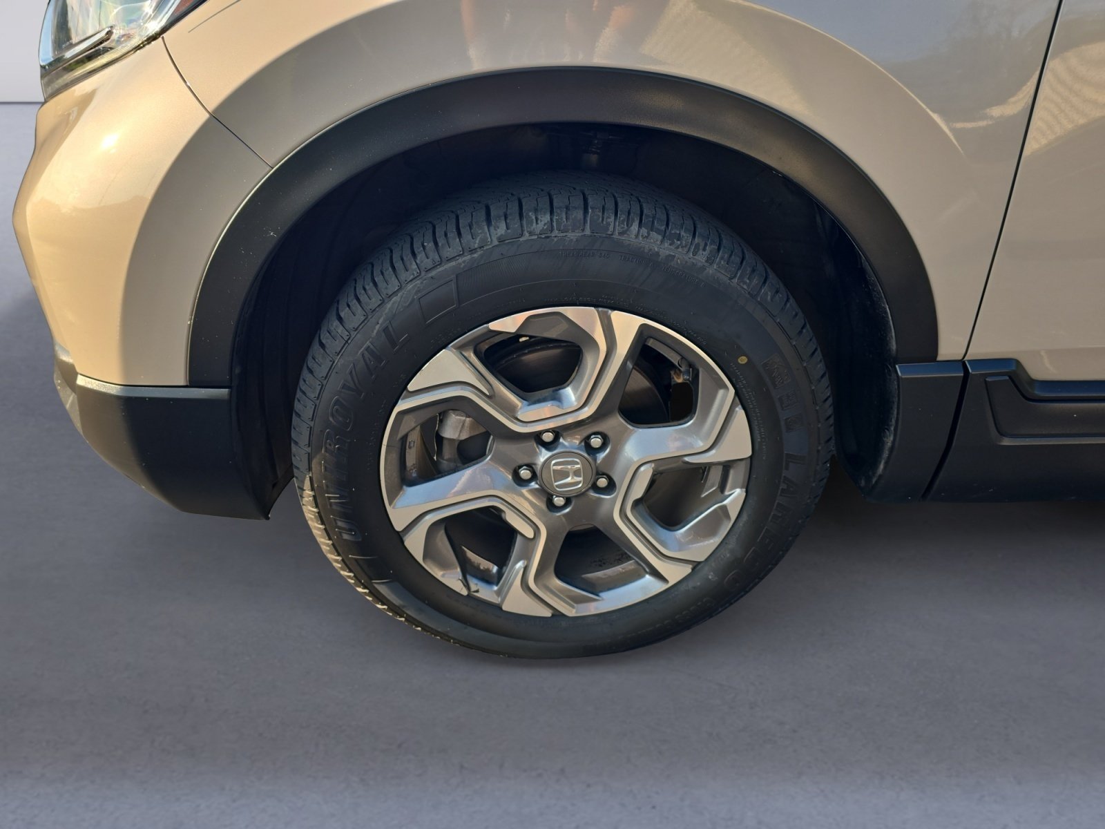 Used 2018 Honda CR-V EX image 10