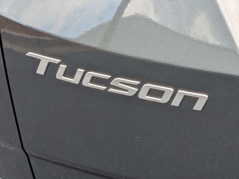 Used 2025 Hyundai Tucson Limited AWD/4WD image 12