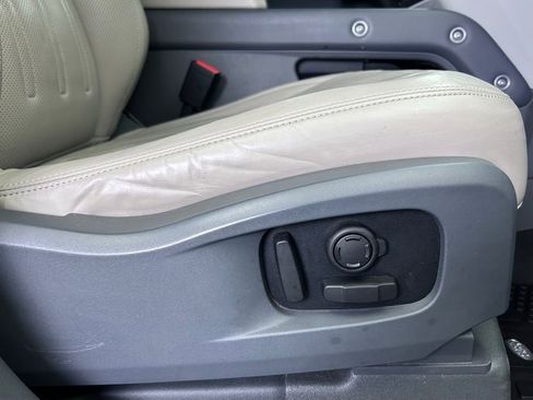 Used 2022 Land Rover Defender 110 XS Edition image 45