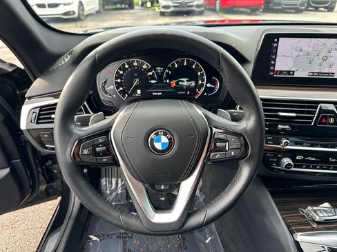 Used 2018 BMW 530i xDrive AWD/4WD image 41