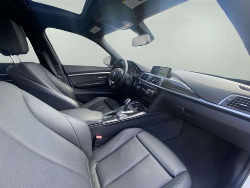 Used 2017 BMW 340i Sedan image 9