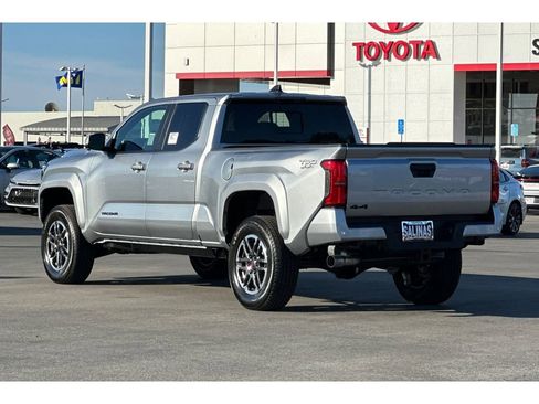 New 2026 Toyota Tacoma TRD Sport AWD/4WD image 4