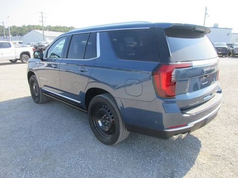 New 2026 GMC Yukon Denali w/ Denali Reserve Package AWD/4WD image 6
