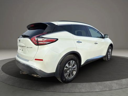 Used 2018 Nissan Murano SV image 5
