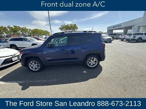 Used 2021 Jeep Renegade Latitude w/ Convenience Group AWD/4WD image 19