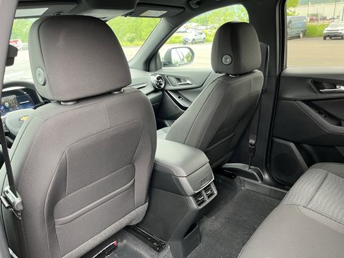 New 2026 Chevrolet Equinox LT image 36