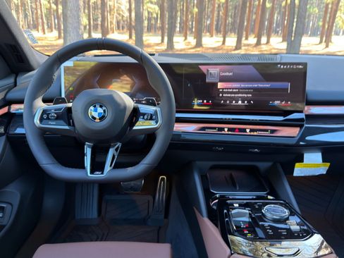 New 2026 BMW 530i w/ M Sport Package RWD image 3