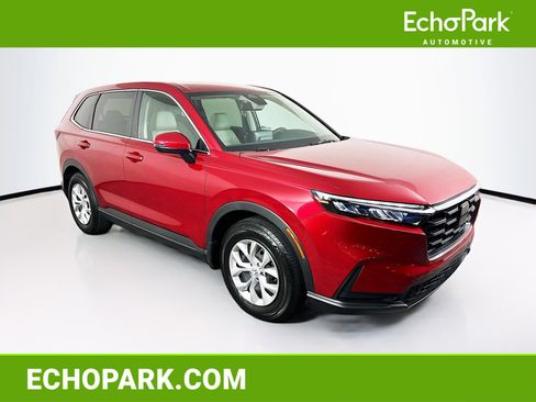 Used 2025 Honda CR-V LX image 1