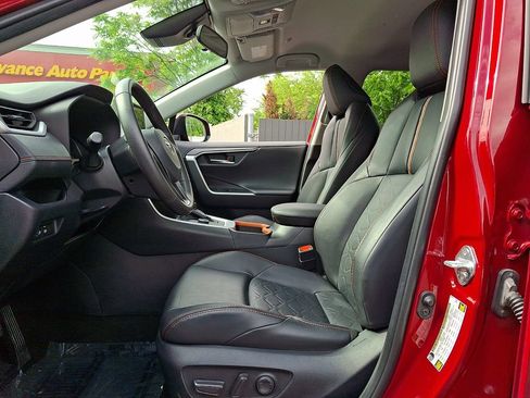 Certified 2024 Toyota RAV4 Adventure AWD/4WD image 14