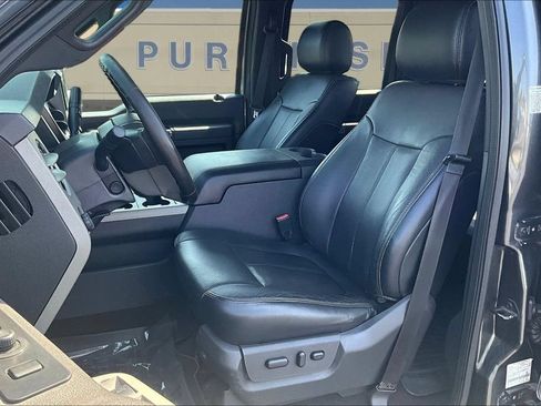 Used 2016 Ford F350 Lariat w/ Lariat Interior Package AWD/4WD image 24