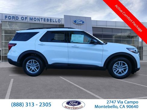 Used 2026 Ford Explorer Active w/ Active Comfort Package image 2
