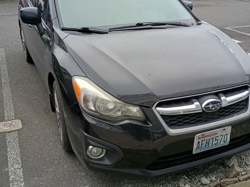 Used 2012 Subaru Impreza 2.0i Premium image 11
