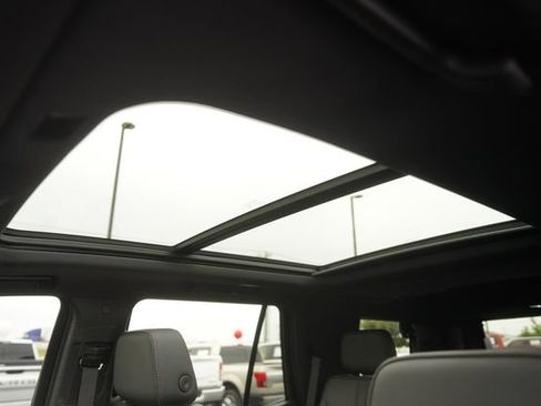 Used 2024 Chevrolet Tahoe RST w/ Luxury Package image 11