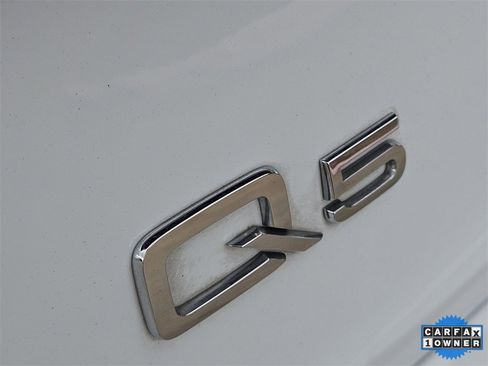 Used 2018 Audi Q5 2.0T Premium Plus w/ Premium Plus Package image 13