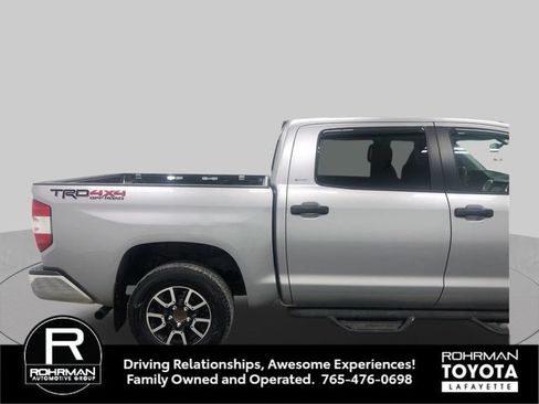 Used 2017 Toyota Tundra SR5 AWD/4WD image 8
