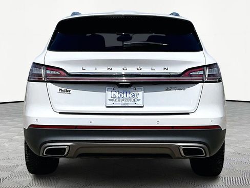 Used 2020 Lincoln Nautilus Reserve w/ Equipment Group 201A image 4