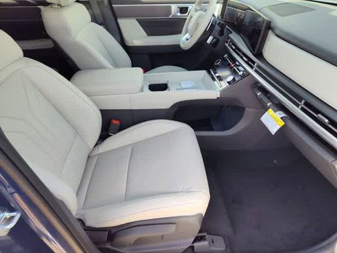 New 2026 Hyundai Santa Fe SEL image 18