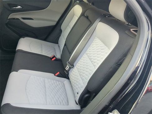 Used 2020 Chevrolet Equinox LS w/ LS Convenience Package image 15