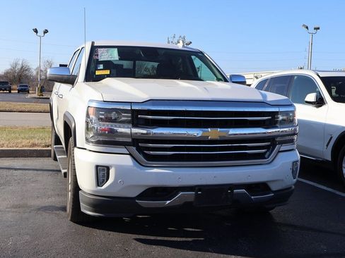 Used 2017 Chevrolet Silverado 1500 High Country image 8