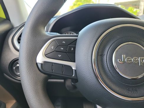 Used 2017 Jeep Renegade Sport w/ Power & Air Group FWD image 27