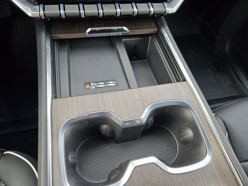 New 2026 GMC Acadia Denali w/ Super Cruise Package image 15