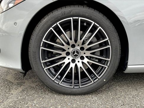 New 2026 Mercedes-Benz C 300 4MATIC Sedan image 11