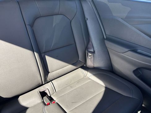 Used 2025 Buick Envista Sport Touring image 35