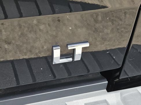 Used 2016 Chevrolet Silverado 1500 LT w/ Texas Edition RWD image 9