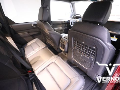 New 2025 Ford Bronco Big Bend w/ Black Diamond Package image 12