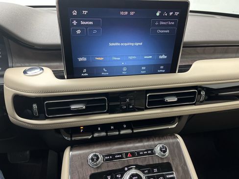 Used 2024 Lincoln Aviator Reserve w/ Equipment Group 201A image 21