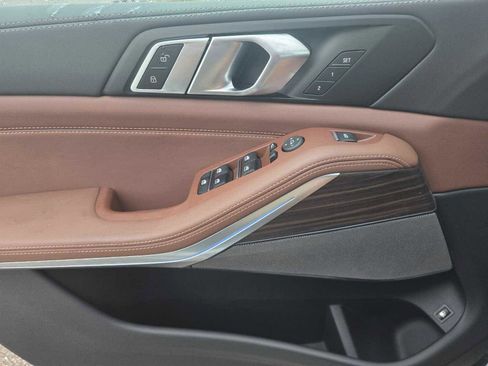 New 2026 BMW X5 xDrive50e w/ Premium Package image 11