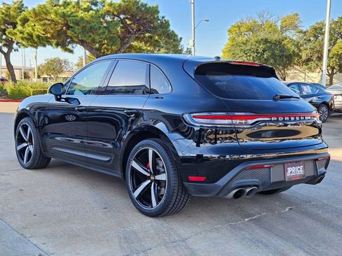 Certified 2023 Porsche Macan S AWD/4WD image 3