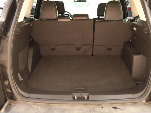 Used 2018 Ford Escape Titanium w/ Ford Safe & Smart Package FWD image 38