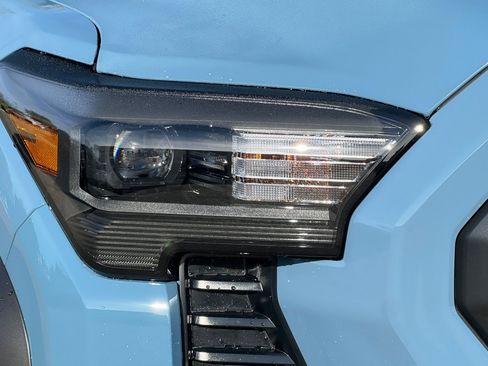 New 2026 Toyota Tacoma TRD Off-Road AWD/4WD image 30