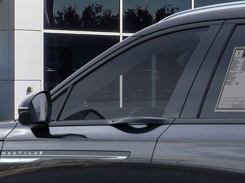 New 2026 Lincoln Nautilus Reserve image 20