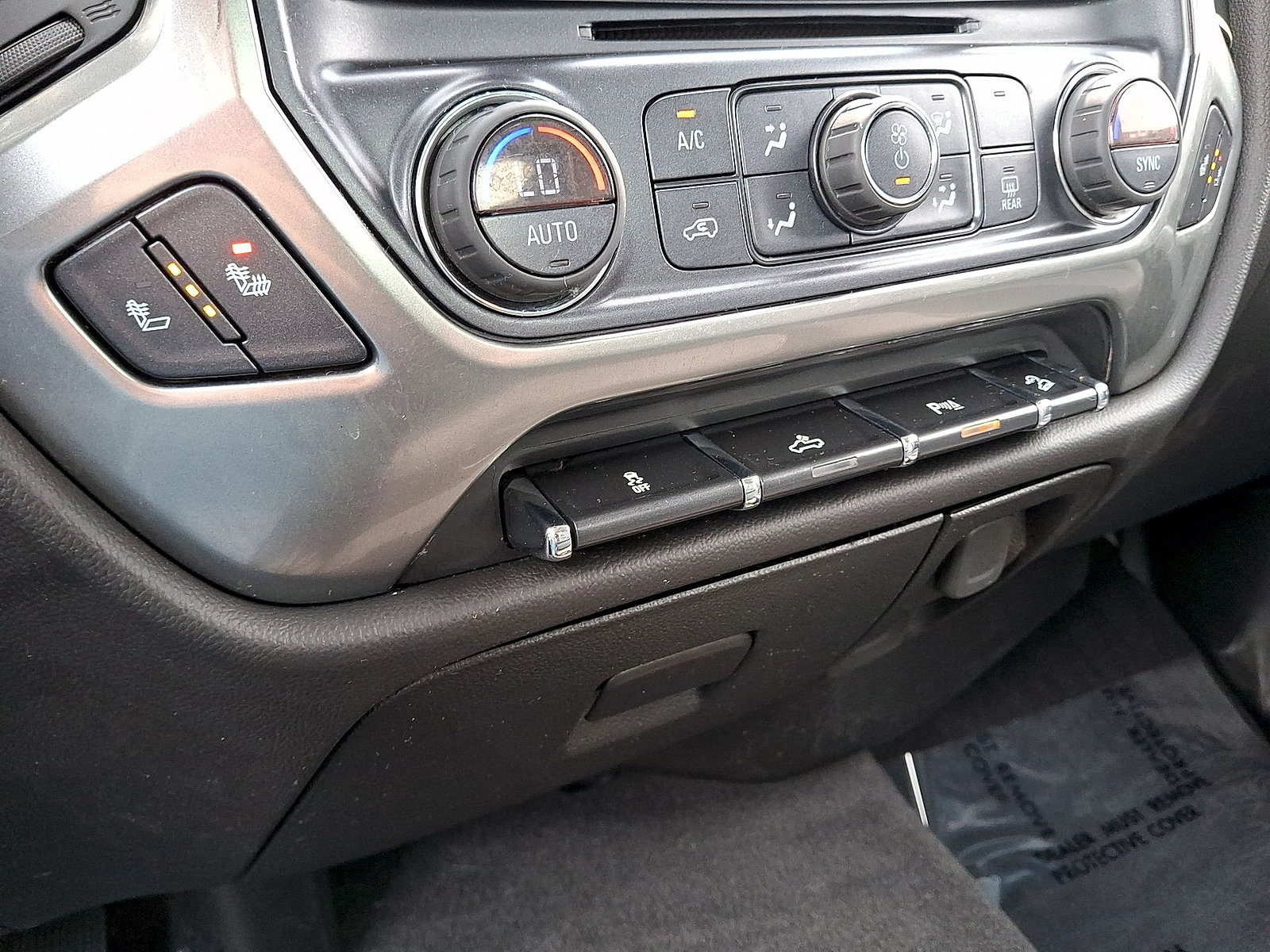 Used 2019 Chevrolet Silverado 1500 LT w/ All Star Edition AWD/4WD image 19