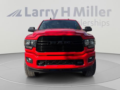 Used 2020 RAM 2500 Big Horn w/ Night Edition AWD/4WD image 8