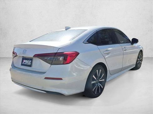 Used 2024 Honda Civic EX image 5