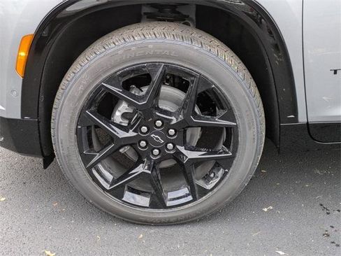 New 2026 Chevrolet Traverse RS image 34
